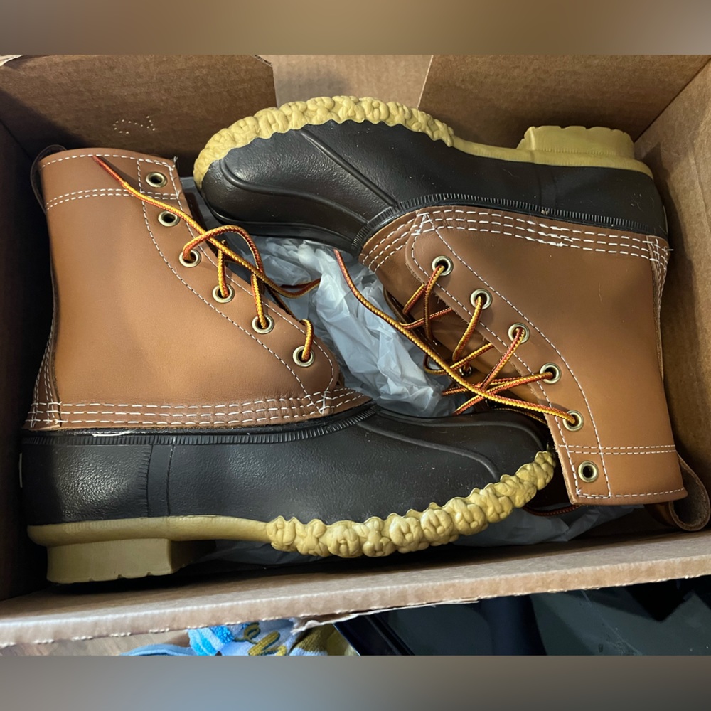 COPY - Women's LL Bean Boots 8” size 7M (B)